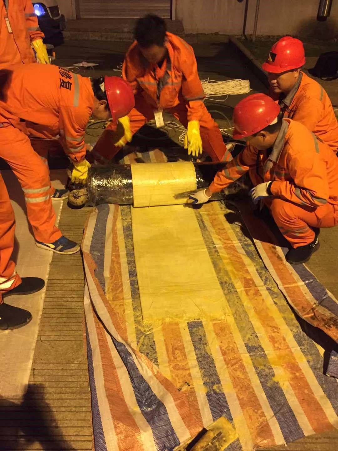 丰都CIPP局部树脂固化法